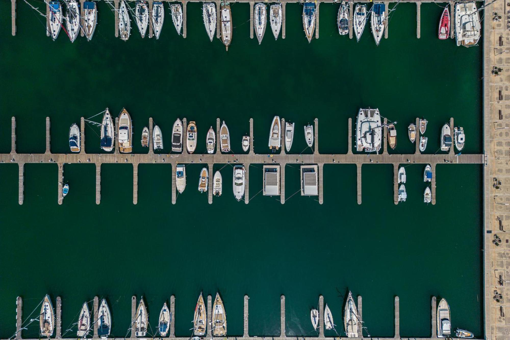 فندق Marina Del Gargano Houseboat مانفريدونيا المظهر الخارجي الصورة