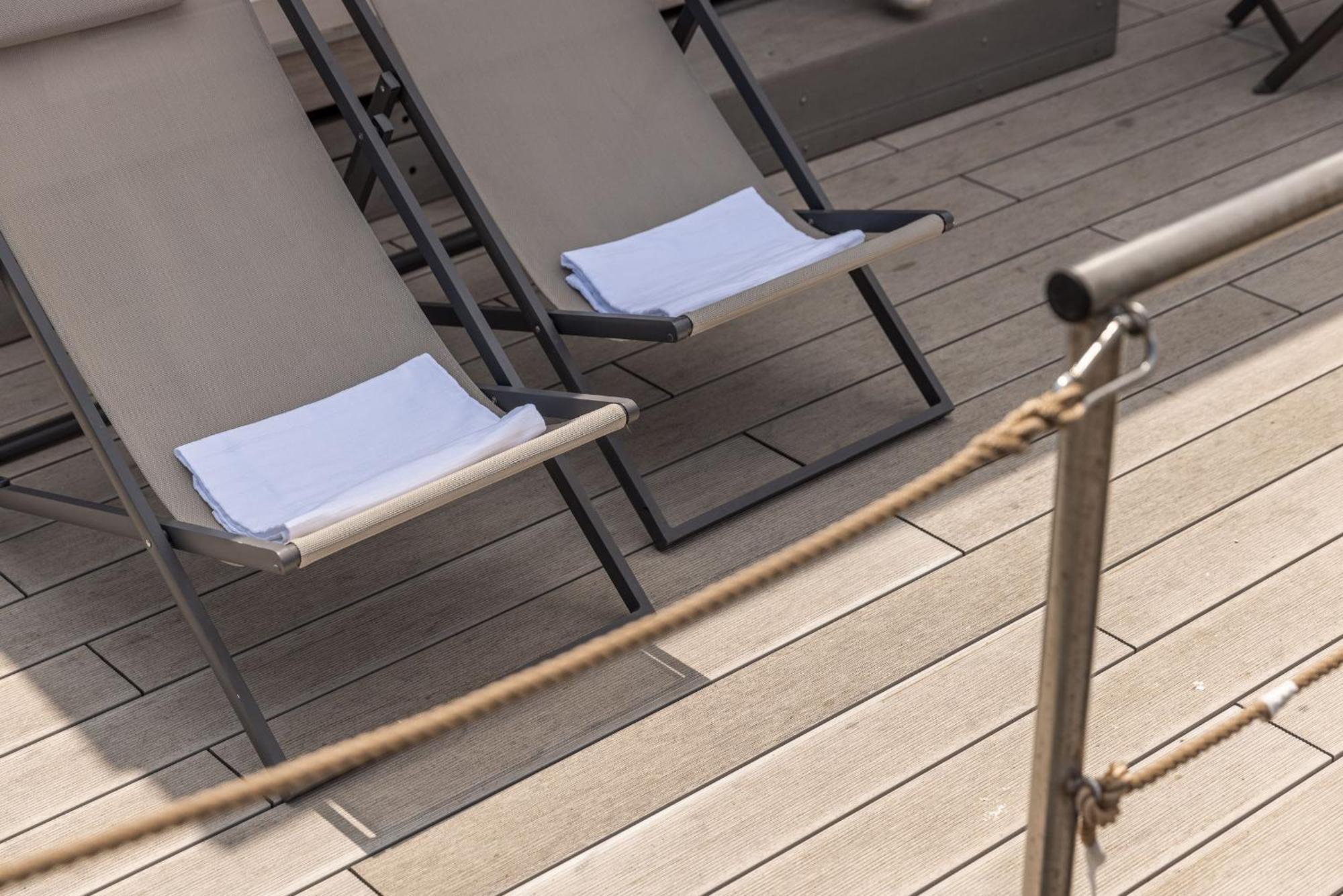 فندق Marina Del Gargano Houseboat مانفريدونيا المظهر الخارجي الصورة